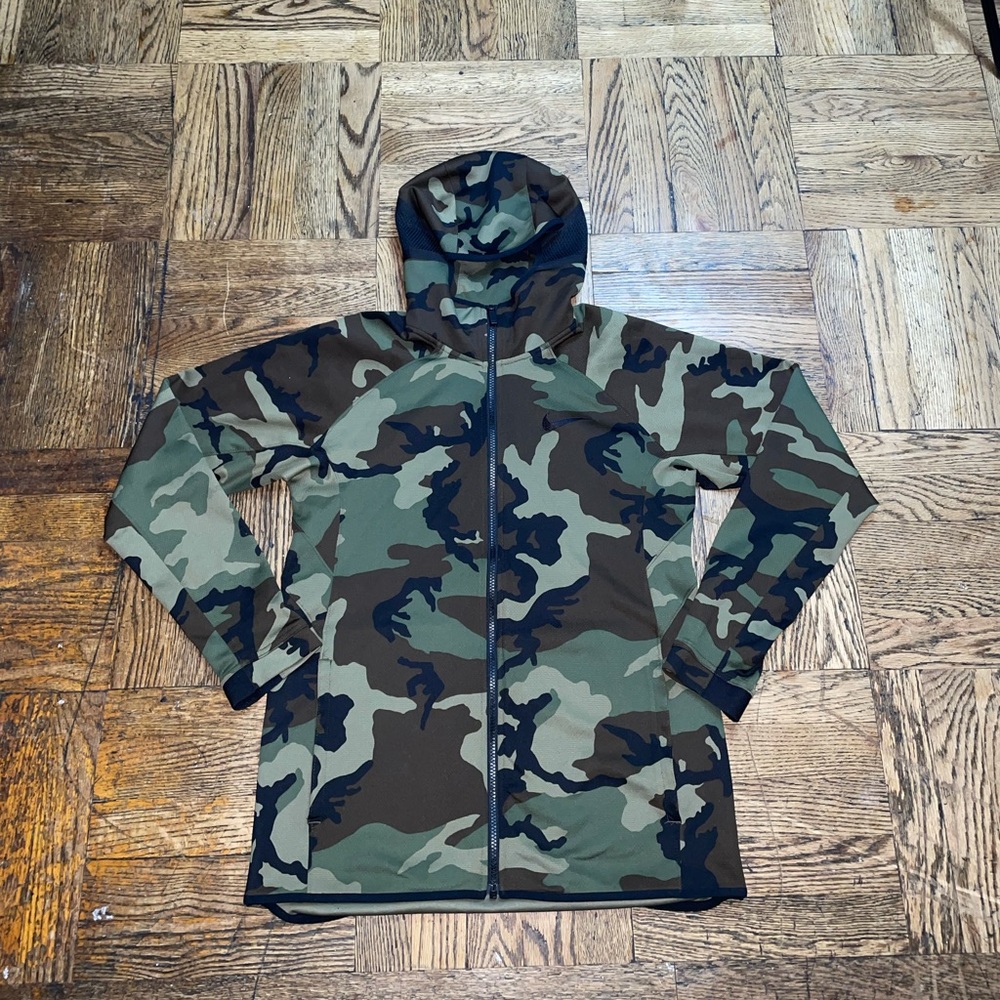 Nike Therma Flex Army Camo Green Zip Hooded Jacket